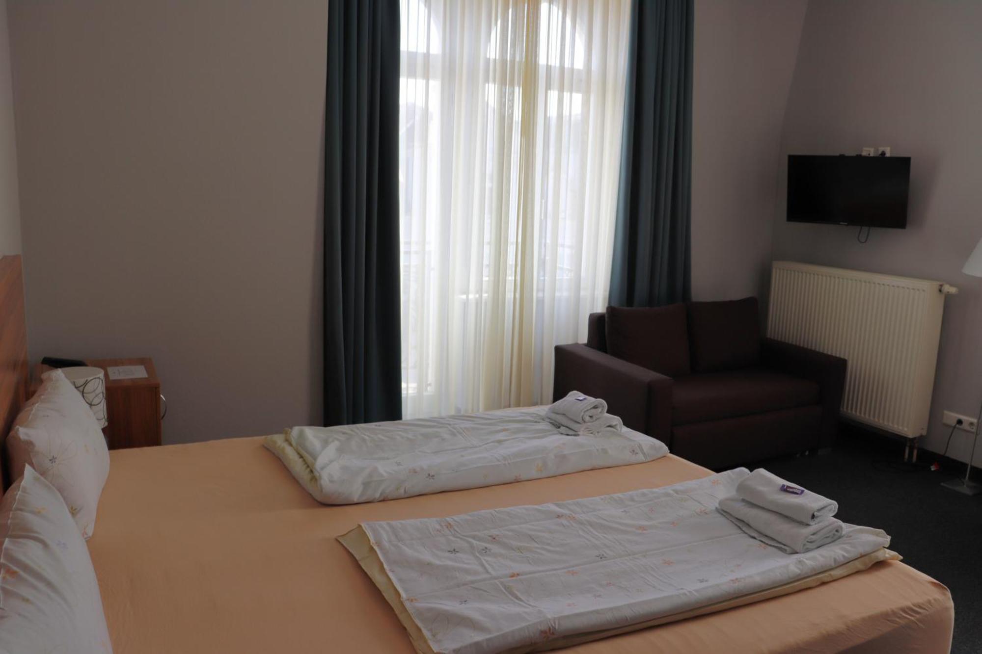 Hotel Garni Gaestehaus Der Kerckhoff-Klinik Bad Nauheim Værelse billede